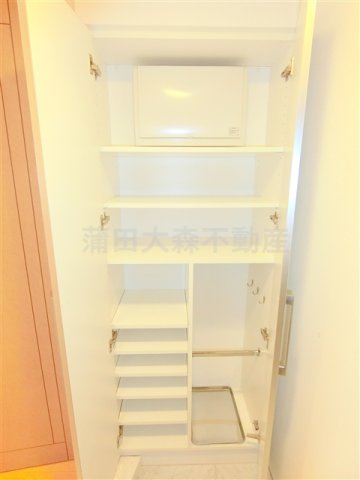 蒲田駅駅近マンションの設備|玄関収納