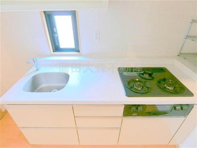 蒲田駅駅近マンションのキッチン