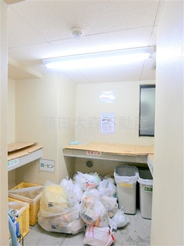 蒲田駅駅近マンションのその他共用部分|曜日時間関係なくゴミ捨て可能な敷地内ゴミ捨て場！