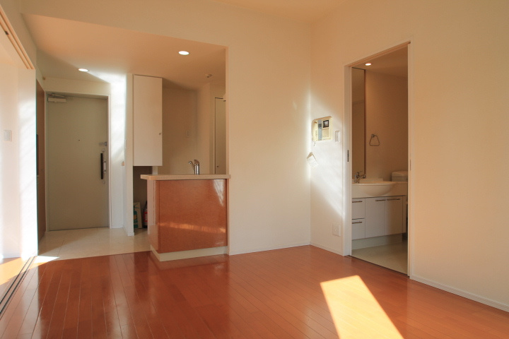 【居間・リビング】