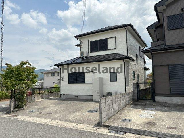 畑野上戸建の駐車場