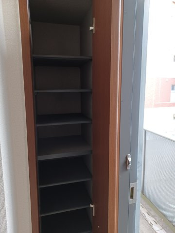 テラス　アオスタの収納