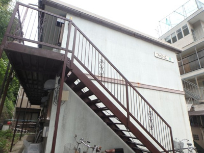 【エントランス】 | ファミーユ・緑