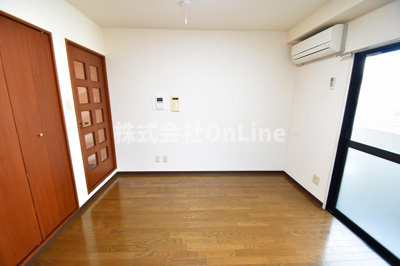 【洋室】 | ザ・タワーハウス・ワン