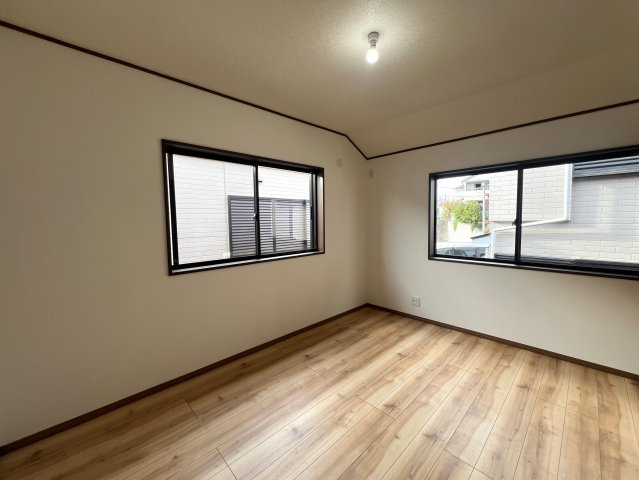 全国の前田さん集まれ！『戸塚区前田町』リフォーム戸建の洋室