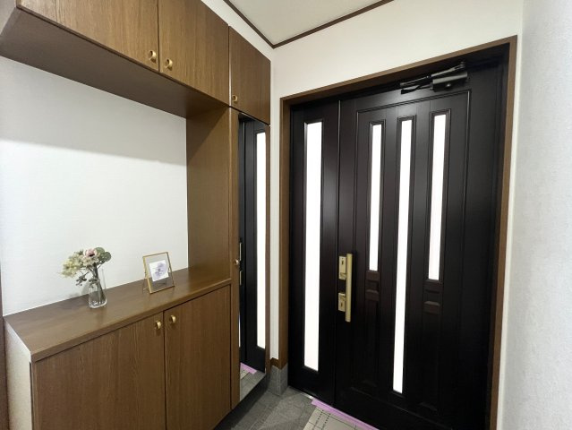 全国の前田さん集まれ！『戸塚区前田町』リフォーム戸建の玄関