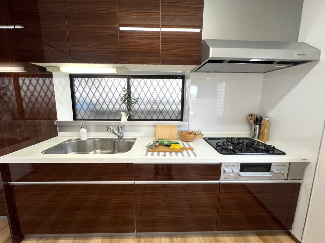 全国の前田さん集まれ！『戸塚区前田町』リフォーム戸建のキッチン