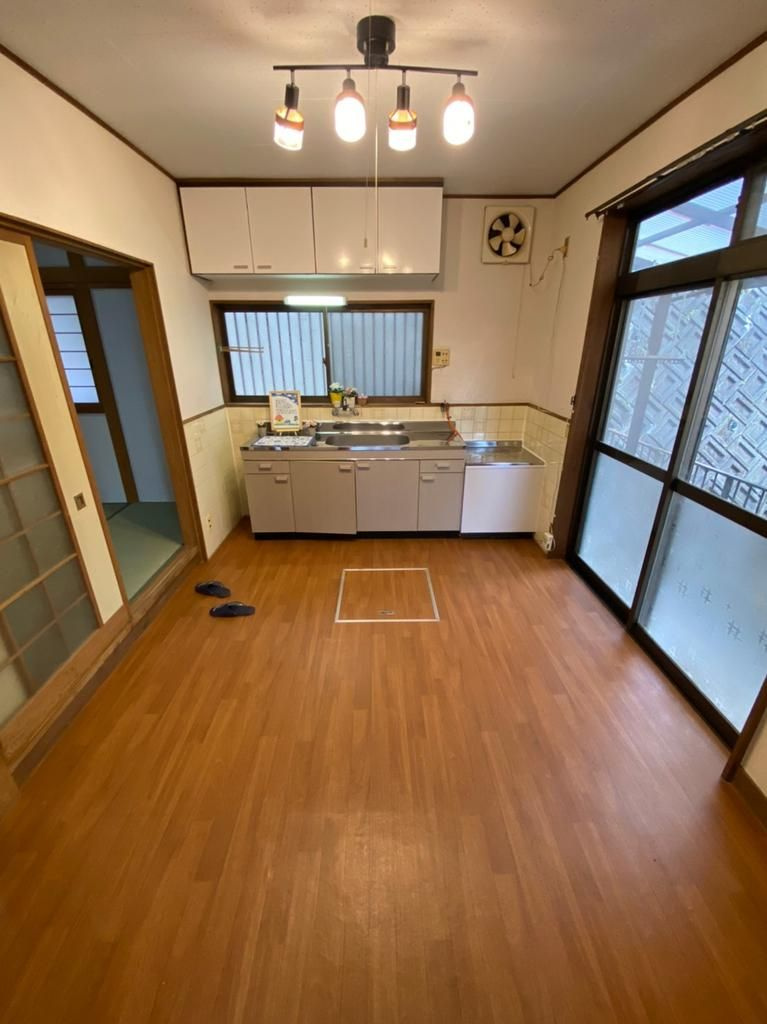 枚方市尊延寺戸建ての居間・リビング