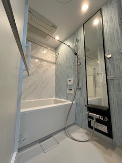 グランアッシュ江坂の浴室|ゆったり過ごせるお風呂です