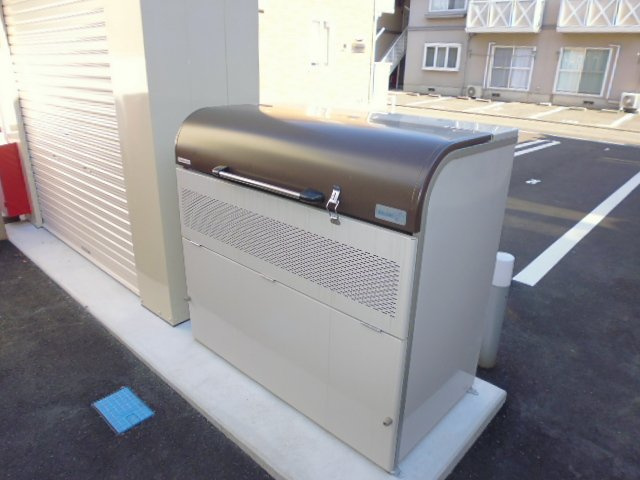 リトルバードハウスのその他共用部分|敷地内専用ゴミステーション