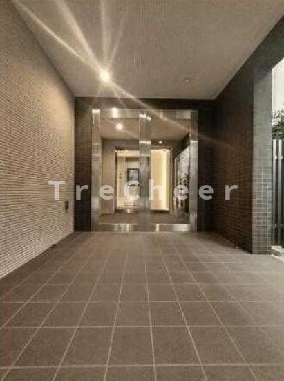 エスジーコート王子のエントランス