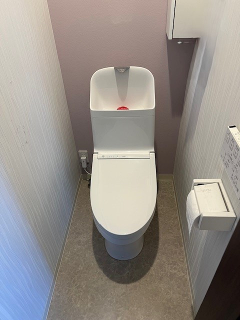 神戸市長田区四番町二丁目中古戸建のトイレ