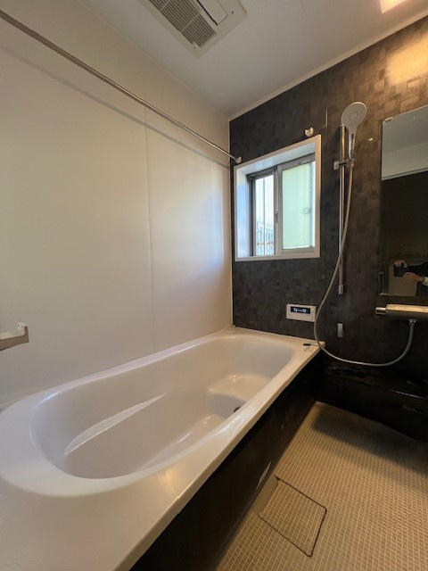 神戸市長田区四番町二丁目中古戸建の浴室