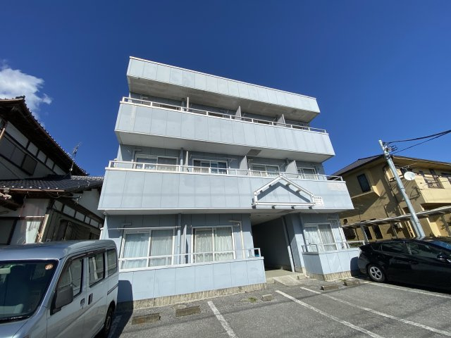 第4マルモビルの外観