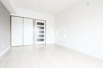 【寝室】 | メゾン伊佐司 | 寝室です。