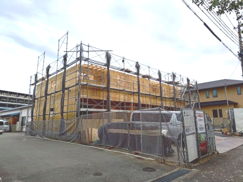 リバーサイドＷＨの外観