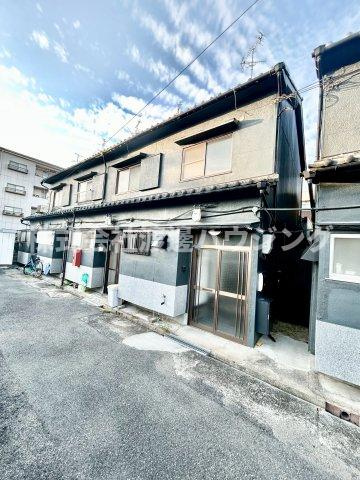 レトロハウス矢田westの外観