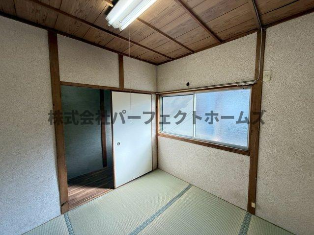 萱島東2丁目戸建　賃貸の和室|きれいな和室です