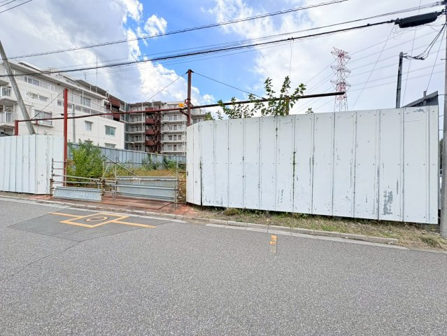 鶴ヶ島市上広谷　建築条件なし売地　東武東上線『若葉駅』徒歩13分　【杉下小学区】の前面道路含む現地写真