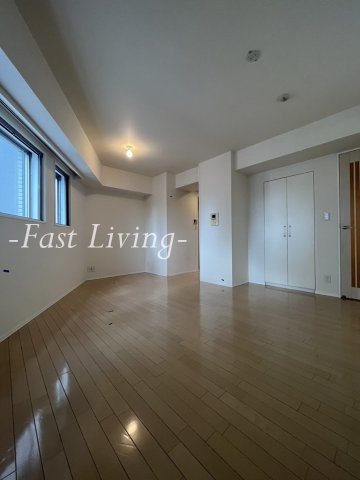 JP noie 小石川富坂の居間・リビング