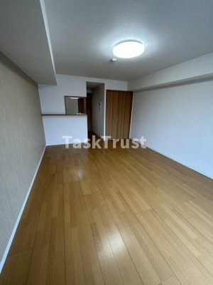 【居間・リビング】 | HRフロントリーガル野江駅前 | ※反転タイプになります