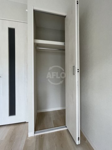 アーバンパーク住之江公園Ⅱの収納|アーバンパーク住之江公園II　クローゼット