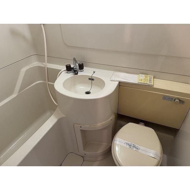 レピュート関町北の浴室