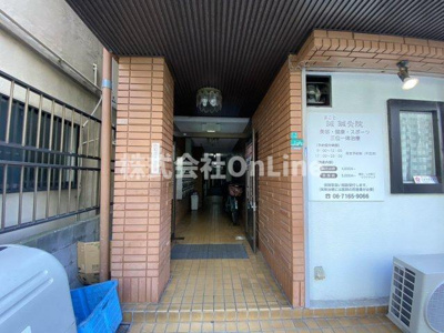 【エントランス】 | グランドハイツ玉津