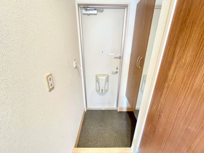 【玄関】 | Ｄ-ｒｏｏｍＢｕｓｉｎｅｓｓ小山 | 玄関