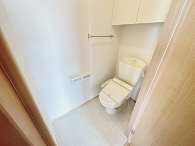 【トイレ】 | ボヌール シャトー Ａ | 温水洗浄暖房便座