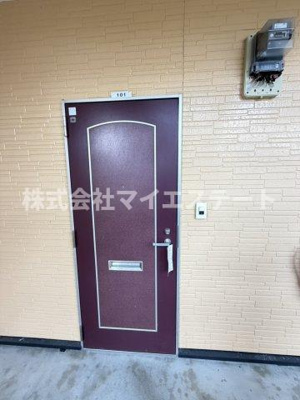 【玄関】 | コーポカメリア