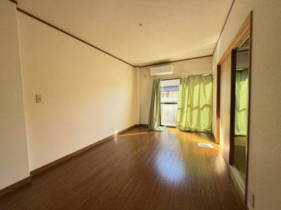 【居間・リビング】 | コーポカメリア