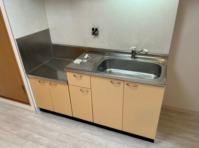 クレッシェンドKJのキッチン