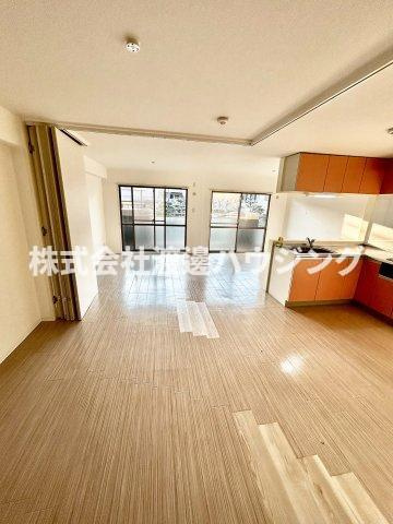 サンハイツ木多の洋室