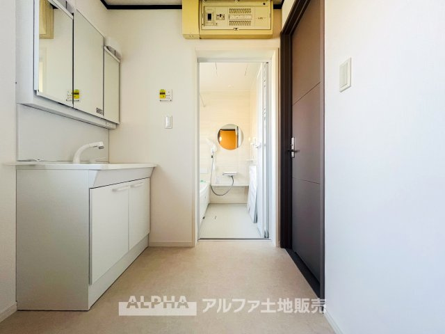 ~日野万願寺~Renovated Homeのランドリースペース