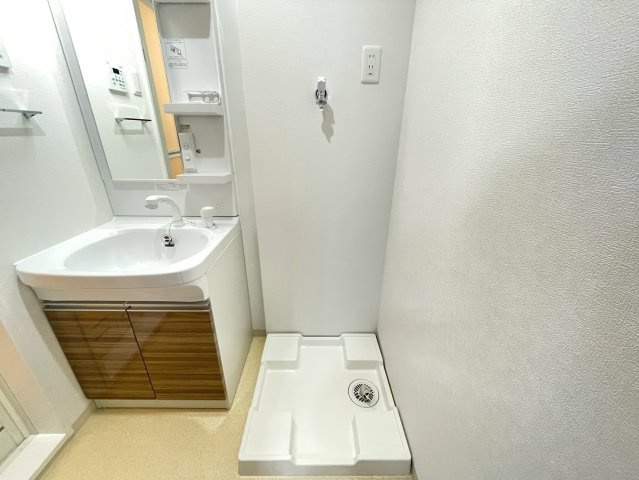 ジャカルタ519のその他