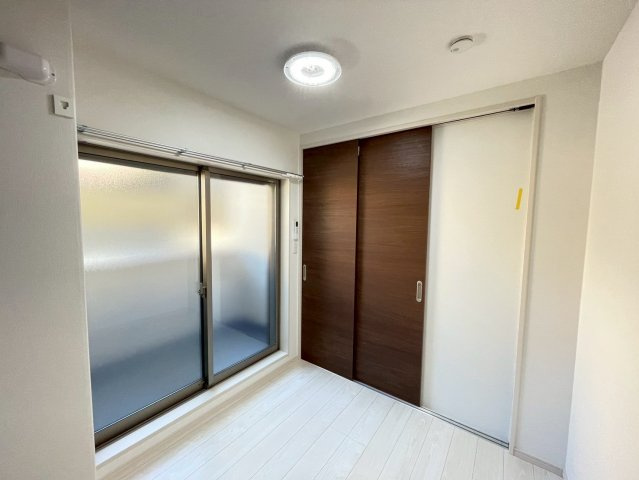 ジャカルタ519の洋室