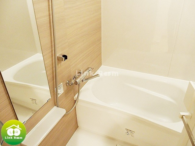 ルーブル大島弐番館の浴室