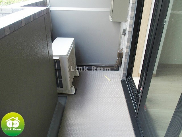 ルーブル大島弐番館のバルコニー