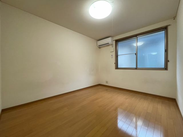 ヴィラ成和の内装