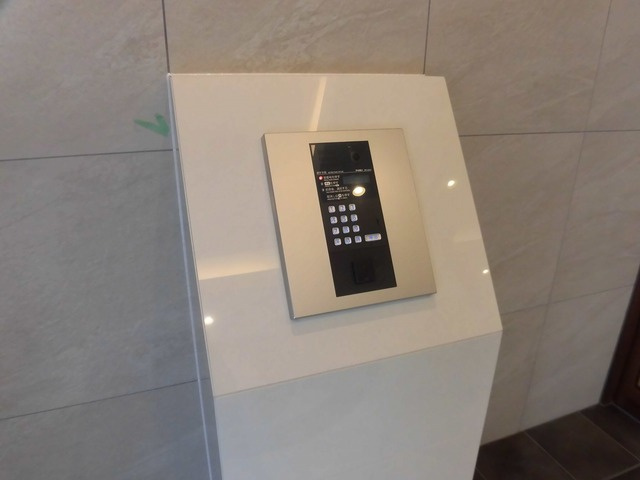 【セキュリティ】 | オートロックが有るので安心ですね