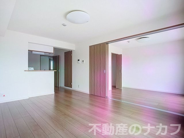 ソルーナ松橋の居間・リビング|※同タイプの部屋写真です