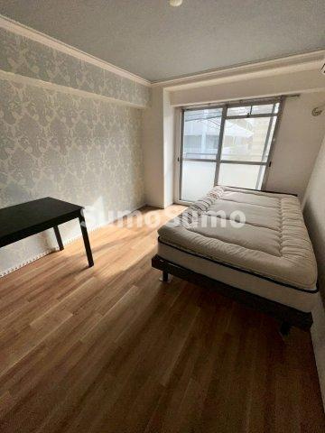 サンブレストの居間・リビング