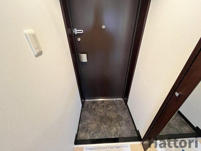 グランシス江坂の玄関