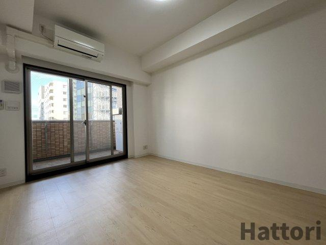 グランシス江坂の居間・リビング