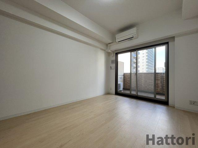 グランシス江坂の居間・リビング