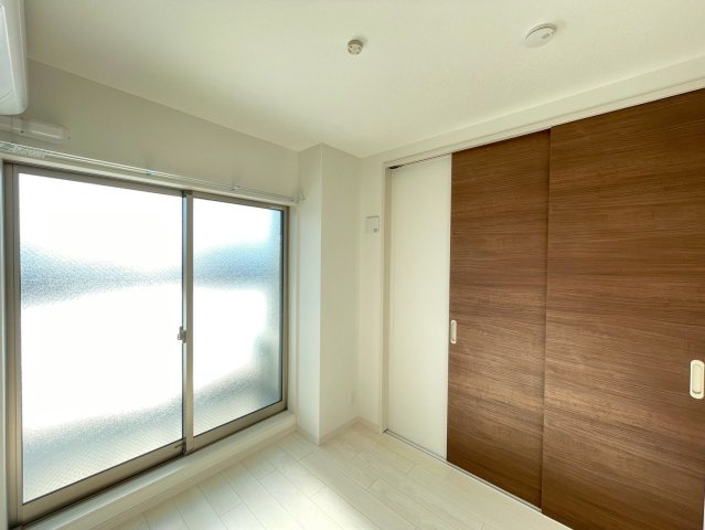 ジャカルタ519の洋室