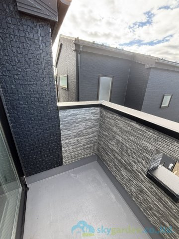 平塚市龍城ヶ丘　新築戸建　全3棟3号棟のバルコニー