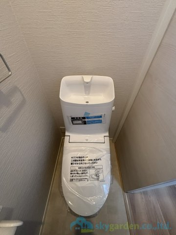 平塚市龍城ヶ丘　新築戸建　全3棟3号棟のトイレ