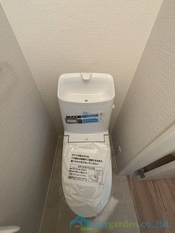 平塚市龍城ヶ丘　新築戸建　全3棟3号棟のトイレ